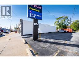 4756 Tecumseh Road, Windsor, ON N8T1B7 Photo 2