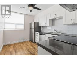 Living room - 616 700 Dynes Road, Burlington, ON L7N3M2 Photo 2