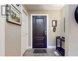 Kitchen - 2169 Paisley Avenue, Burlington, ON L7R1W1 Photo 3