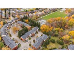 Dining room - 414 Wilkins Street, London South, ON N6C5B2 Photo 3