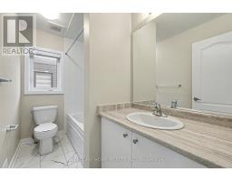 Bedroom 2 - 100 Keelson Street, Welland, ON L3B0M4 Photo 5