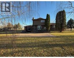 Dining room - Allin Acreage, Orkney Rm No 244, SK S3N2V6 Photo 3