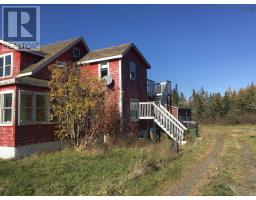 Bath (# pieces 1-6) - 1945 Italy Cross Road, Petite Riviere, NS B4V5W8 Photo 2