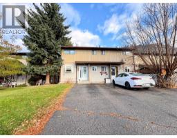 Full bathroom - 1451 78th Avenue Unit 109, Grand Forks, BC V0H1H0 Photo 3