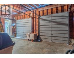 Kitchen - 2538 Alexis Road, Shoreacres, BC V1N4P6 Photo 5