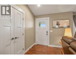 Living room - 4705 58 Avenue, Rimbey, AB T0C2J0 Photo 4