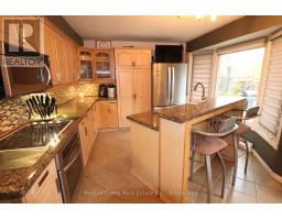 Living room - 790 Andrew Malcolm Drive, Kincardine, ON N2Z1M7 Photo 3