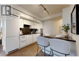 Primary Bedroom - 2710 2 Anndale Drive, Toronto, ON M2N0G5 Photo 4