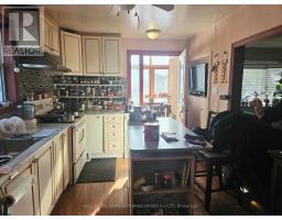 5332 Lawrence Avenue E, Image 2