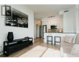 Bedroom 2 - 234 9471 Yonge Street S, Richmond Hill, ON L4C0Z5 Photo 2