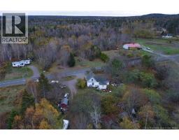 Foyer - 90 Cedar Street, Grand Manan, NB E5G2C2 Photo 4