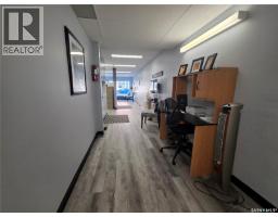 163 1st Avenue Ne, Swift Current, SK S9H2B1 Photo 5