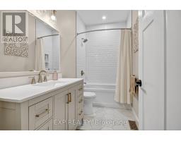 Bathroom - 2989 Ramsay Concession 3 C Road, Mississippi Mills, ON K0A1A0 Photo 4