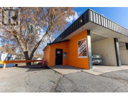 12 Elgin Street E, Arnprior, ON K7S1N3 Photo 3