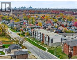 3pc Ensuite bath - 4578 Huron Church Line Road Unit 504, Lasalle, ON N9H0M2 Photo 3