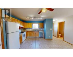 Living room - 131 Lynx Cove N, Lethbridge, AB T1H6V5 Photo 2