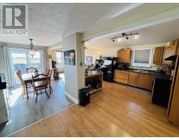 Mud room - 206 Grace Street E, Georgian Bluffs, ON N0H2N0 Photo 4