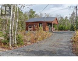 366 Loon Lake Drive, Image 3