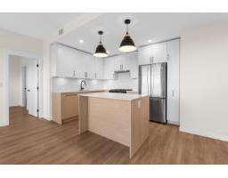 B 606 27215 Aldergrove Town Centre Drive, Langley, BC V4W0E3 Photo 2