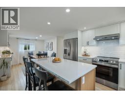 Kitchen - 1314 Docliddle Rd, Comox, BC V9M2P9 Photo 3