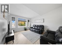 Primary Bedroom - 101 6th Avenue W, Watrous, SK S0K4T0 Photo 5