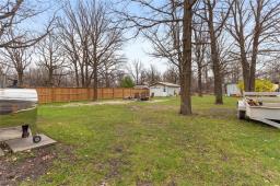 Bedroom - 172 52 Highway, Mitchell, MB R5G1H3 Photo 4