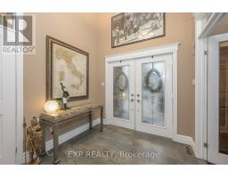 Family room - 22 Farmhouse Road, London East, ON N5Y5M4 Photo 3