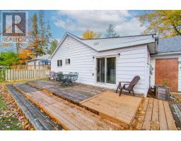 Living room - 98 33rd Street N, Wasaga Beach, ON L9Z2B9 Photo 3