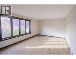 Primary Bedroom - 80 Goldpark Road, Chatham, ON N7L4Y1 Photo 4