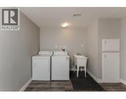 Primary Bedroom - 2941 Bessborough Avenue, Prince George, BC V2N1H5 Photo 4