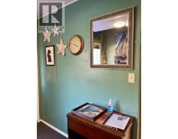 Laundry room - 259 20 Mackenzie Highway, Hagensborg, BC V0T1H0 Photo 3