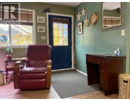 Primary Bedroom - 259 20 Mackenzie Highway, Hagensborg, BC V0T1H0 Photo 4