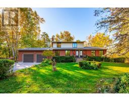 Bathroom - 7828 Sixth Line E, Centre Wellington, ON N0B1S0 Photo 3