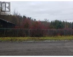 5104 Park Avenue, Terrace, BC V8G1X1 Photo 3