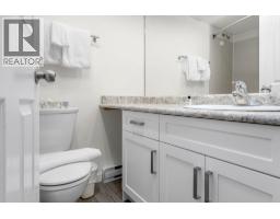 231 W 51 2050 Lake Placid Road, Whistler, BC V8E0B6 Photo 5