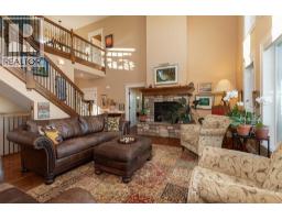 Bedroom - 124 Canyoncrest Point W, Lethbridge, AB T1K5C6 Photo 5