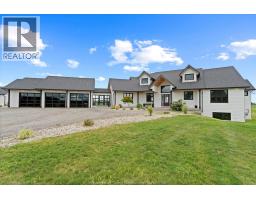 2pc Bathroom - 2197 County Road 31, Lakeshore, ON N0R1A0 Photo 2