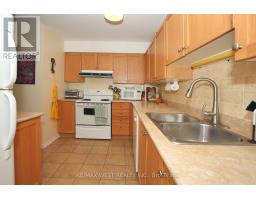 Primary Bedroom - 223 32 Church Street, King, ON L0G1T0 Photo 5