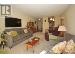 Living room - 223 32 Church Street, King, ON L0G1T0 Photo 4