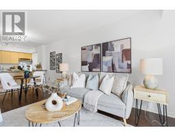 Kitchen - 304 90 Aspen Springs Drive, Clarington, ON L1C5N3 Photo 2