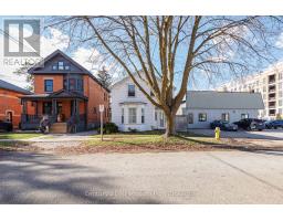 332 Ste Marie Street, Collingwood, ON L9Y3K8 Photo 4