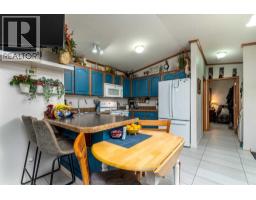 Bedroom - 207 2 Street E, Lashburn, SK S0M1H0 Photo 5