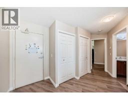 3pc Bathroom - 2315 700 Willowbrook Road Nw, Airdrie, AB T2B2B7 Photo 5