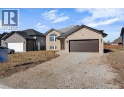 Kitchen/Dining room - 1183 Aspen Ridge Crescent, Lakeshore, ON N0R1A0 Photo 3