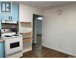 Living room - 303 1st Street W, Meadow Lake, SK S9X1Y5 Photo 2