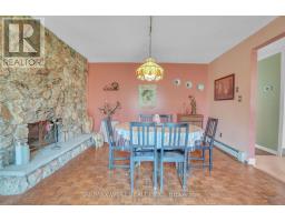 Bedroom 2 - 1164 North Shore Drive, Innisfil, ON L0L1R0 Photo 5