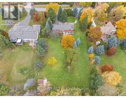 Living room - 13258 5 Side Road, Halton Hills, ON L7G4S5 Photo 3
