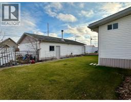 Bedroom - 4713 43 Street, Mayerthorpe, AB T0E1N0 Photo 3