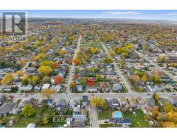Mud room - 67 Pine Street S, Thorold, ON L2V3L6 Photo 4