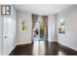 Living room - 600 Sherwood Road Unit 19, Kelowna, BC V1W5K1 Photo 5